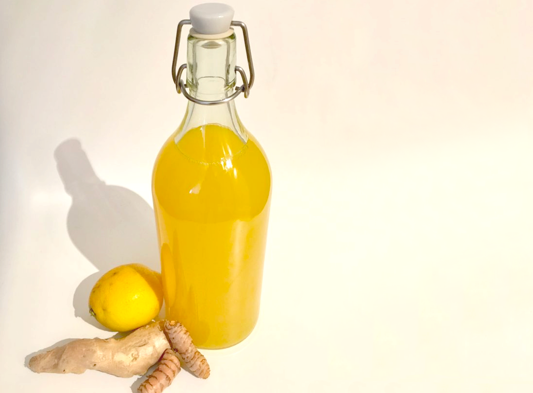 Ingwer- und Kurkuma-Shots