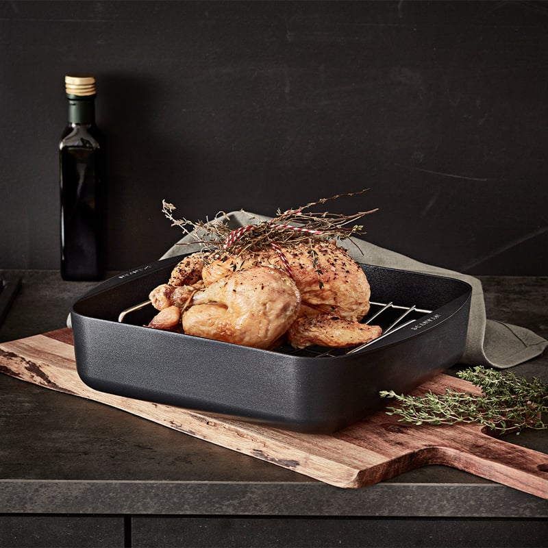 Scanpan - Bräter 4,3 l / 28 x 28 cm - TechnIQ