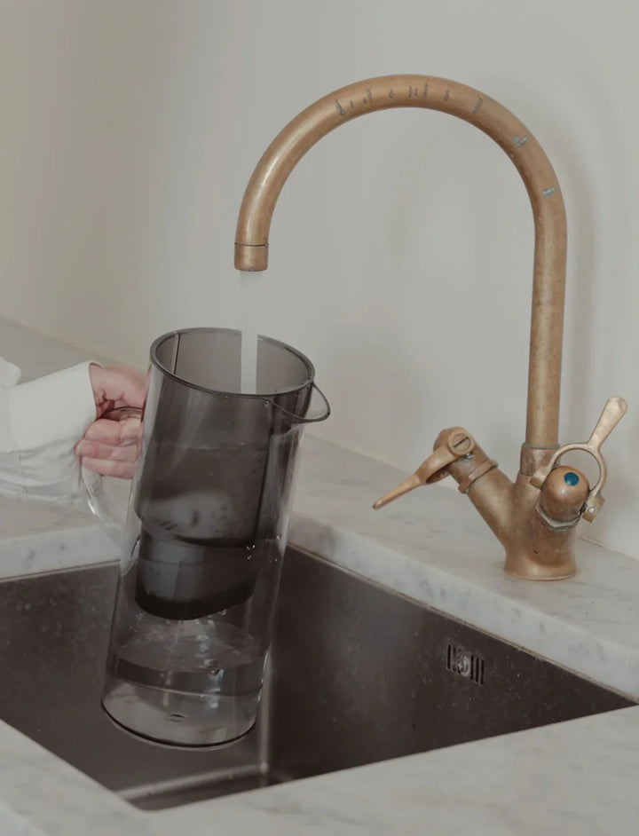Stelton - EM77 Wasserfilterkanne 2 l. Rauch