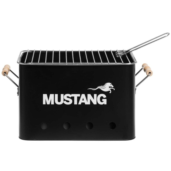 Mustang - Grillparty mit Holzkohle