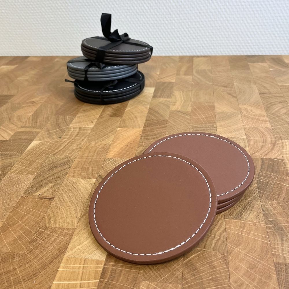 Dacore – Untersetzer rund, 4 Stück, Ø 10 mm, PU-braun