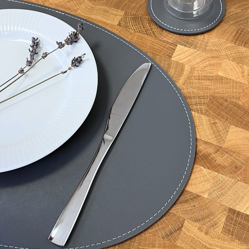 Dacore - Ovales Platzset aus recyceltem Leder, hellgrau