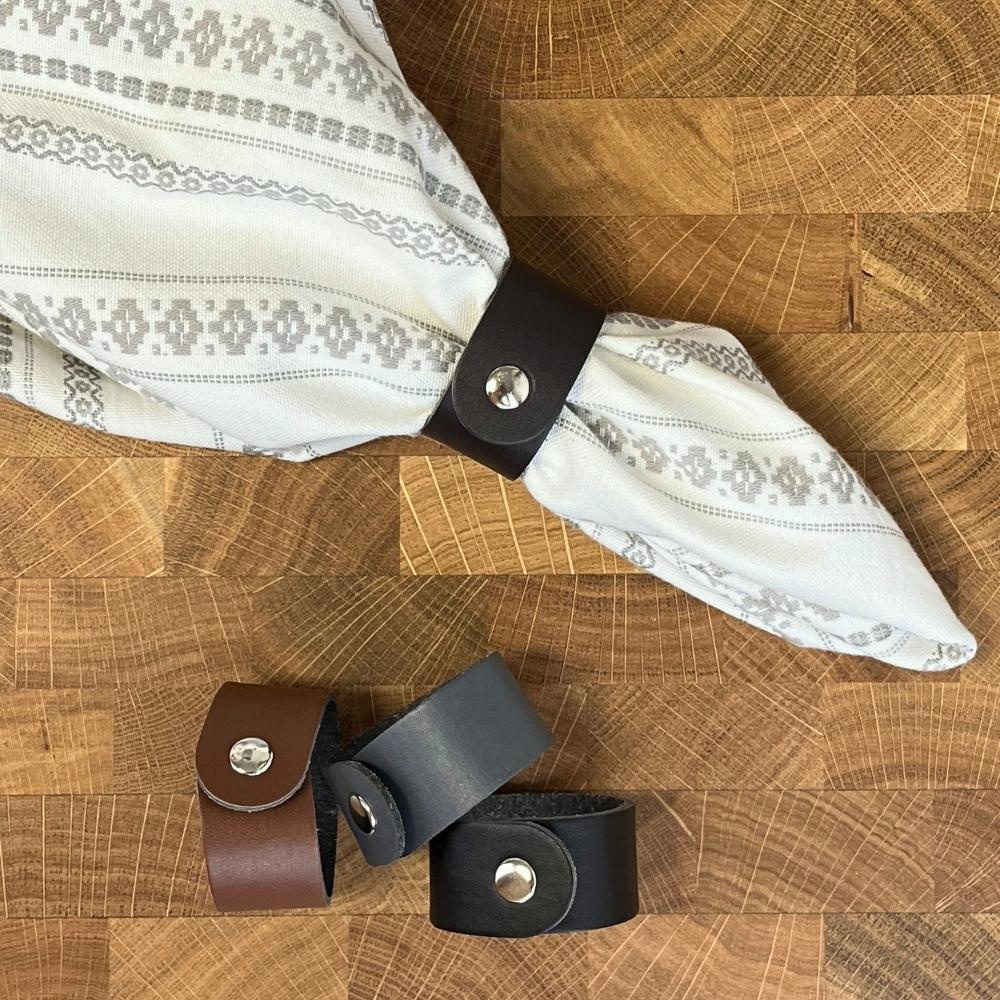 Dacore – 6 Serviettenringe aus recyceltem Leder – Dunkelbraun