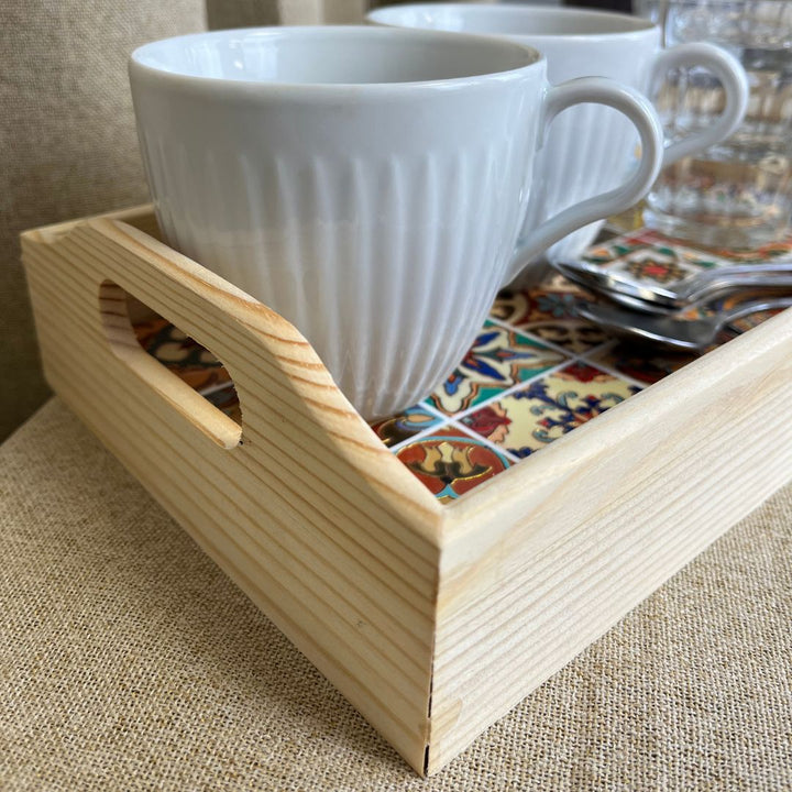 Serviertablett aus Keramik und Holz - groß
