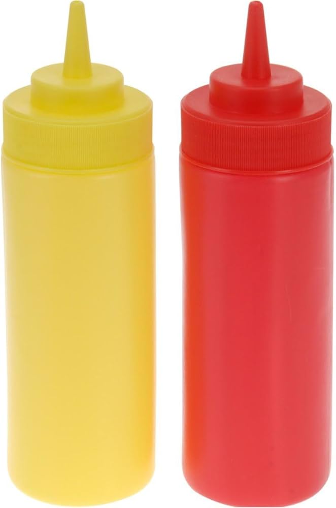 2 Flaschen mit Dressing, rot und gelb
