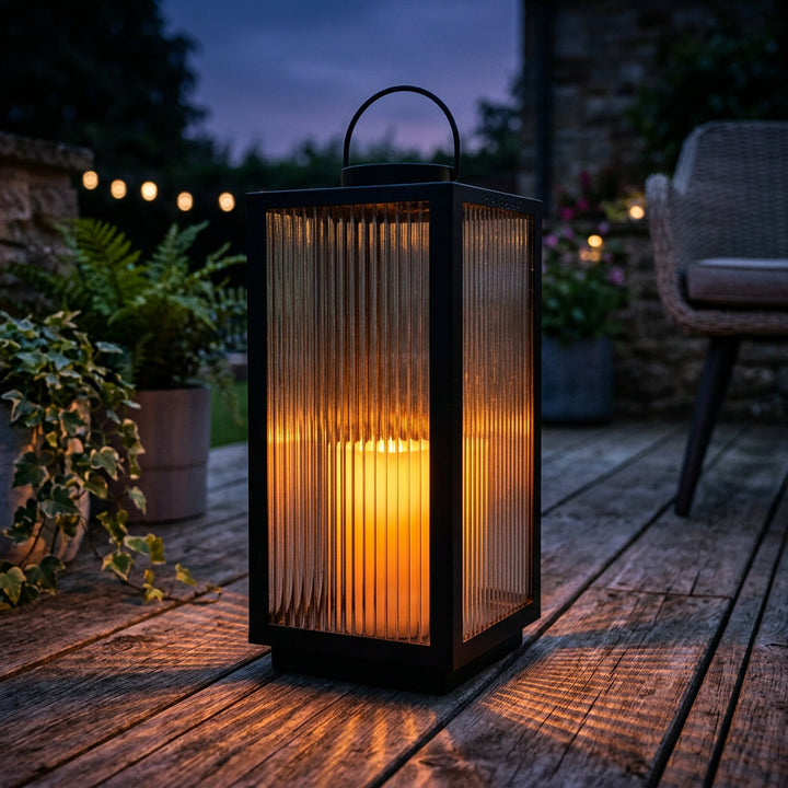 Laterne mit LED-Stumpenkerze