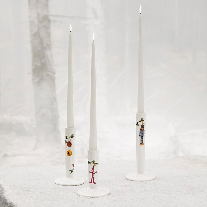 Kähler - Hammershøi Weihnachtskerzenhalter H20 weiß mit Dekoration