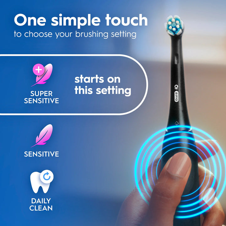 Oral-B Zahnbürste IO2 Black + Reiseetui