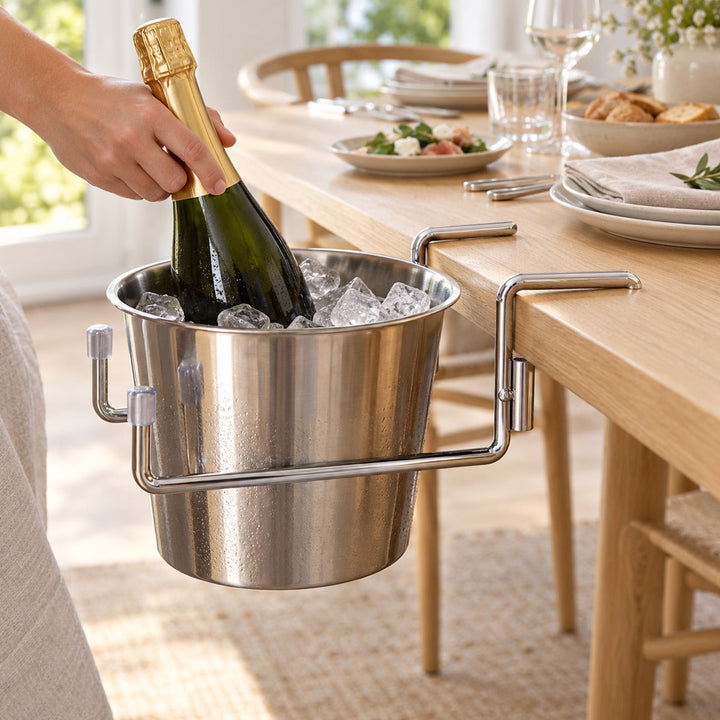 Champagnekøler med holder på spisebordet