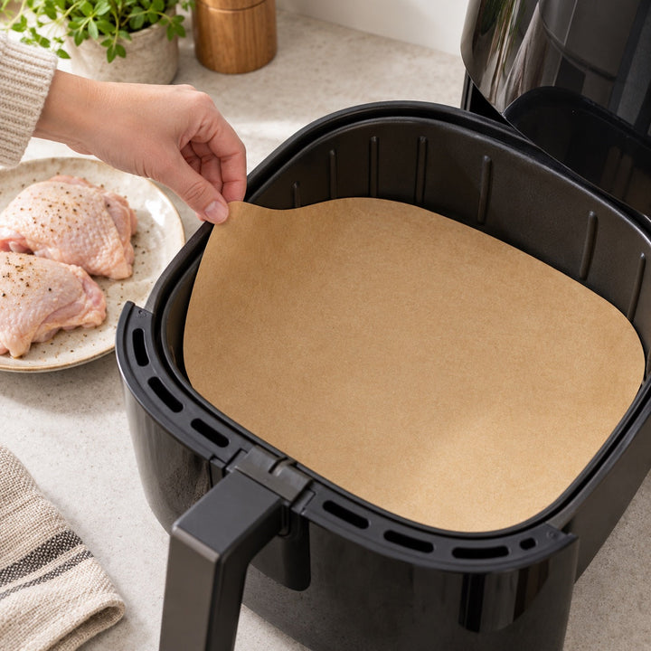 Bagepapir til airfryer 50 stk. i brug