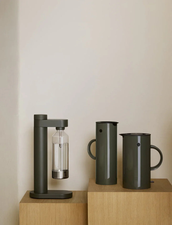 Stelton - Getränkeautomat BRUS dunkler Wald
