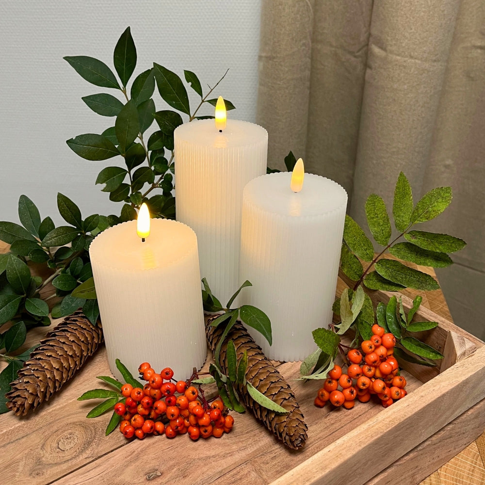Dacore - LED-Lichtset mit 3 Teilen mit Nuten - 4,5/12,5/15,3 cm.