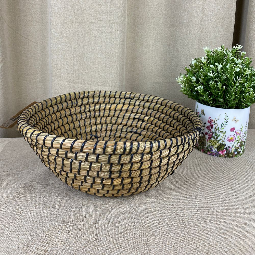Korb Ø 33 x 12 cm aus Geflecht mit schwarzer Schnur