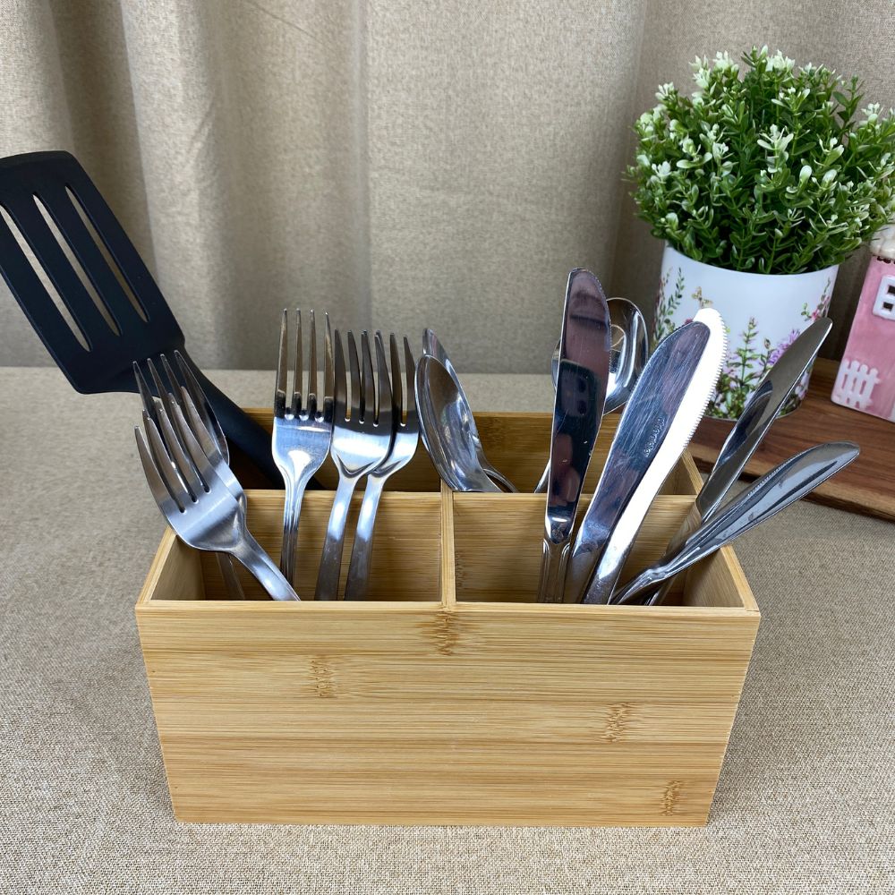 Aufbewahrungsbox mit 4 Fächern - aus Bambus 12x14x22 cm