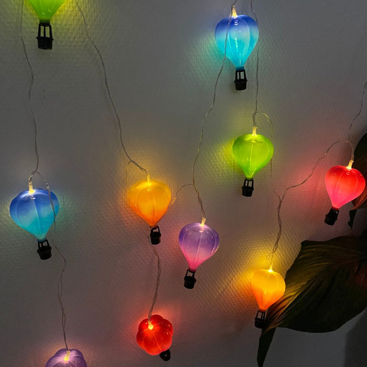 Konzept – Solar-Lichterkette mit 10 Heißluftballons