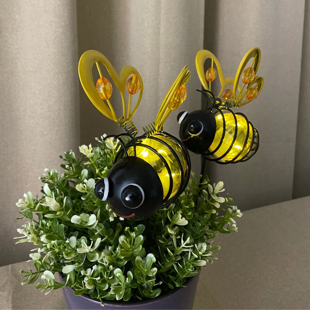 Solar Hummel 2 Stk. - mit Erdspieß