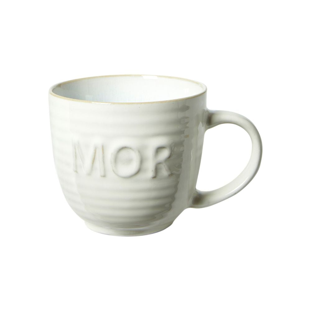 Becher in Rohweiß – mit Text „MAMA“
