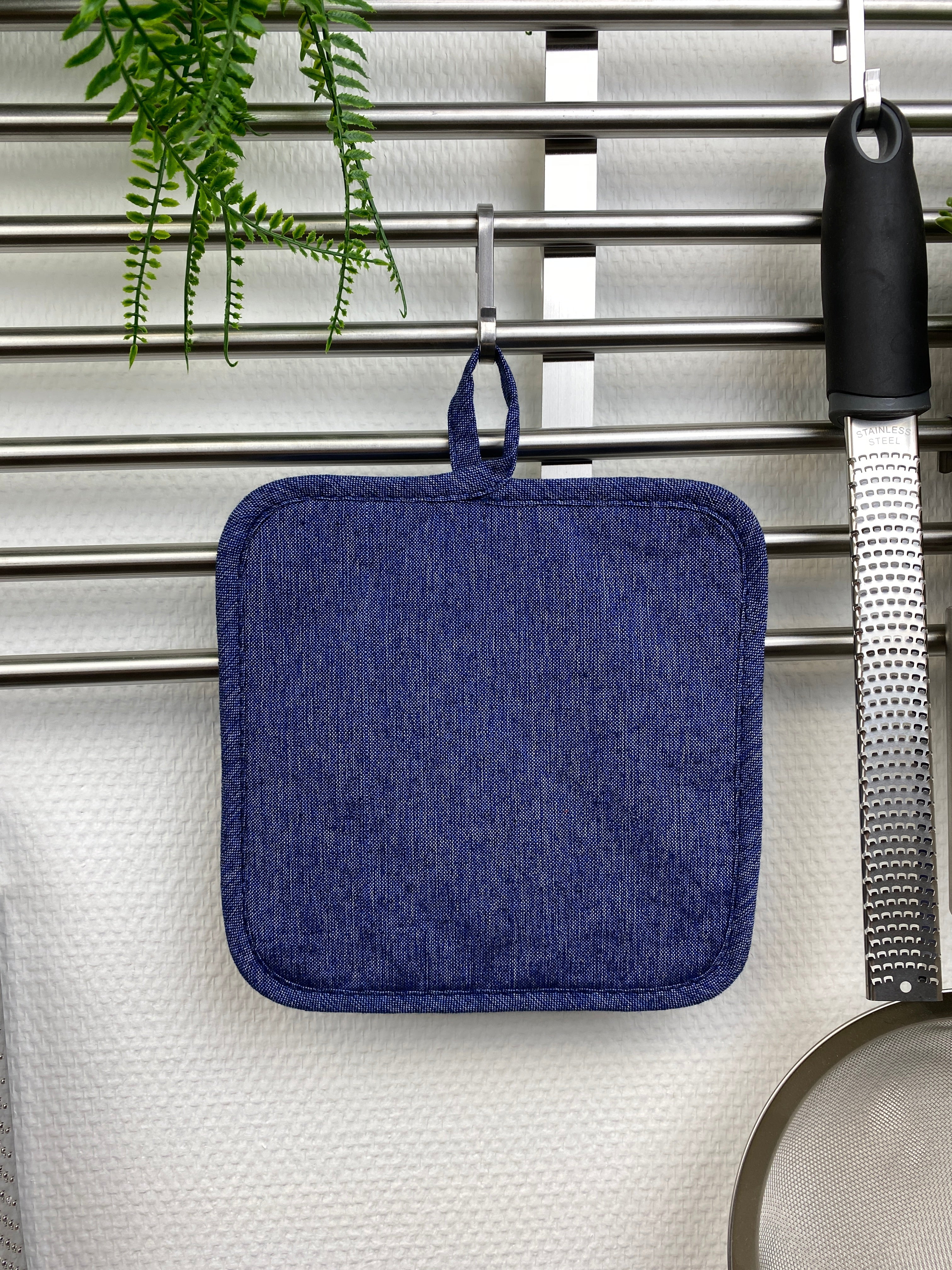 Alltagstauglich – Topflappen, denimblau