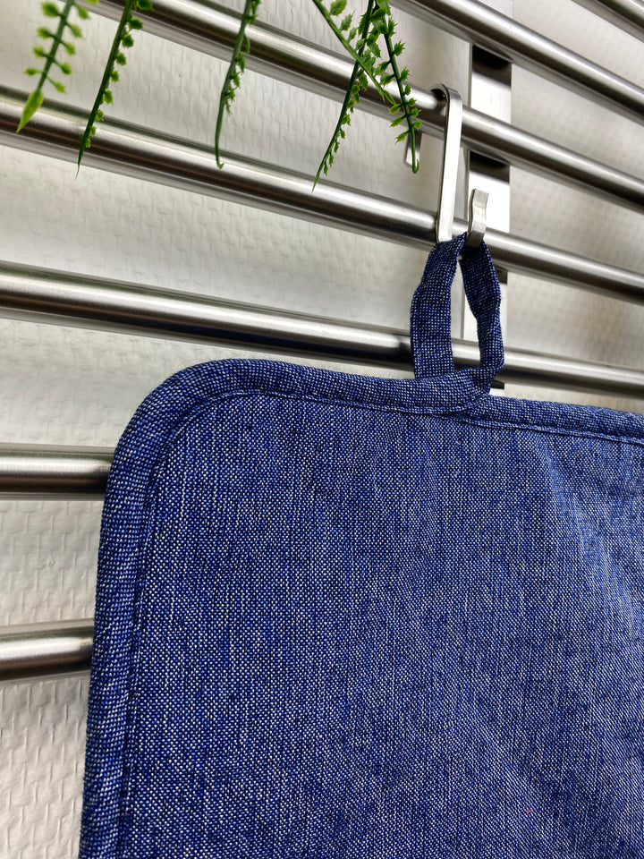 Alltagstauglich – Topflappen, denimblau