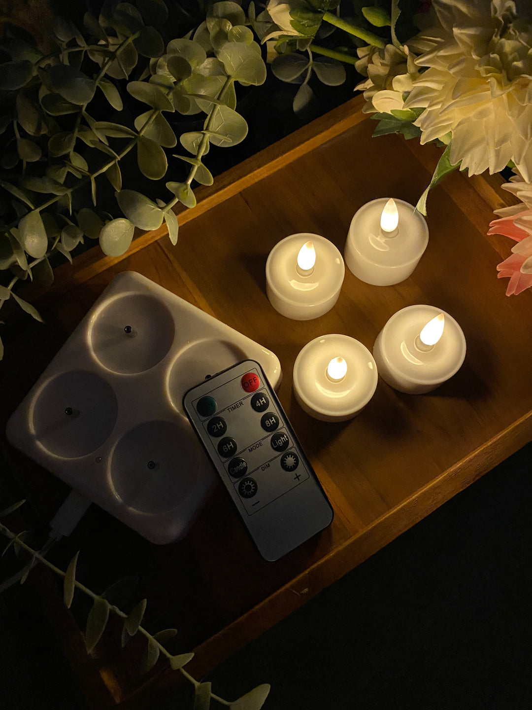 4 LED-Teelichter - wiederaufladbar mit Fernbedienung