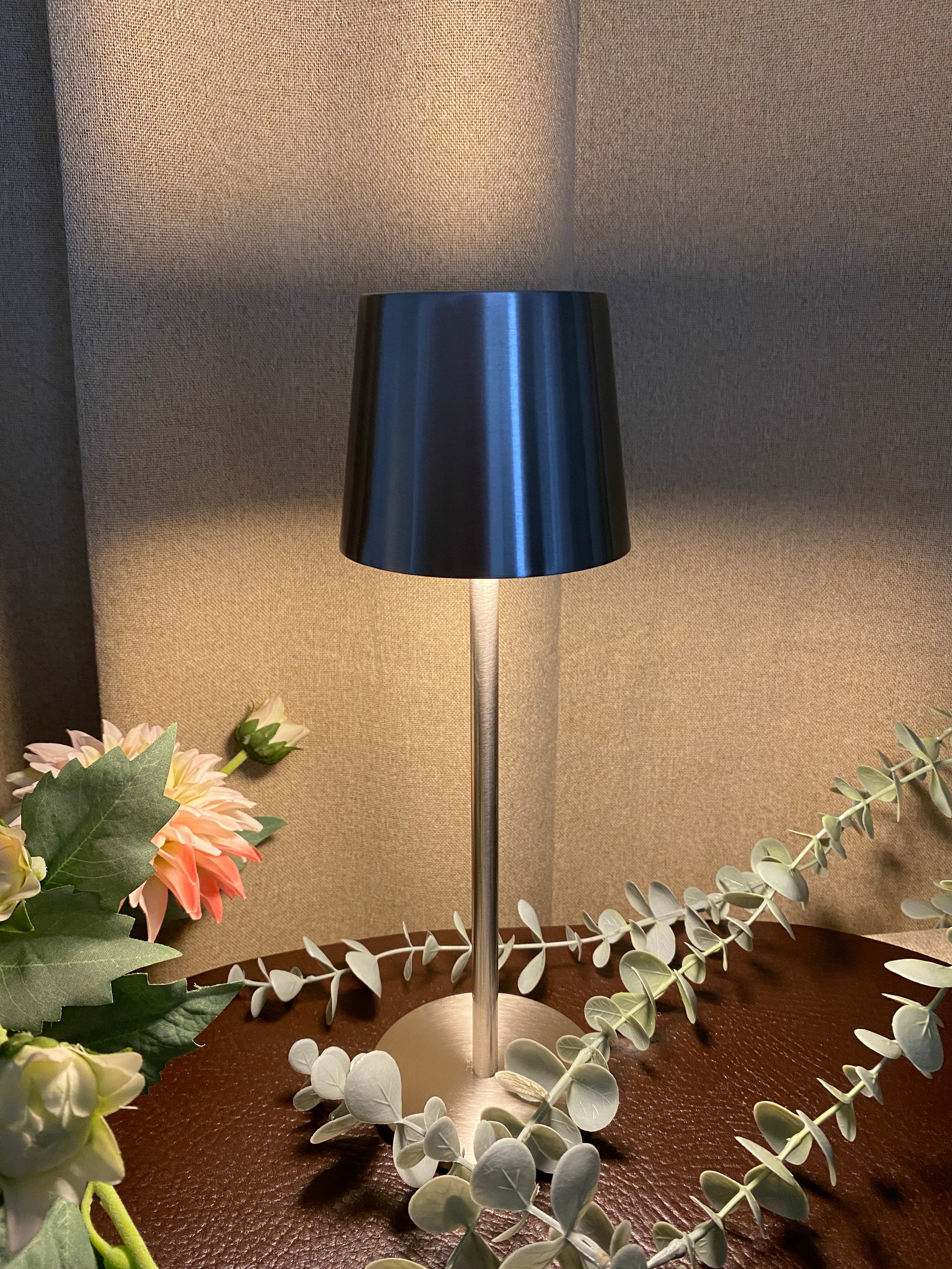 Tischleuchte mit Touch-Funktion in Silber, 27,5 cm