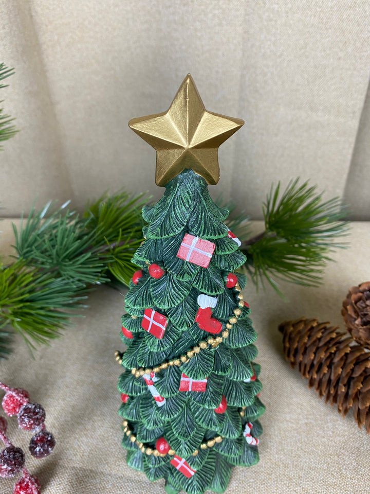 Weihnachtsbaum mit Schmuck, 23,5 cm, Polyresin, dunkelgrün