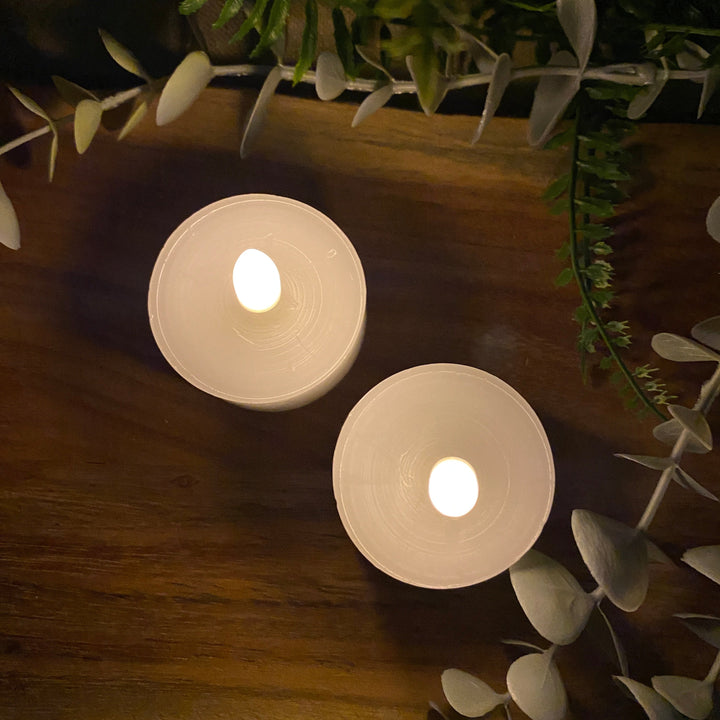 2 LED-Teelichter mit 3D-Flamme