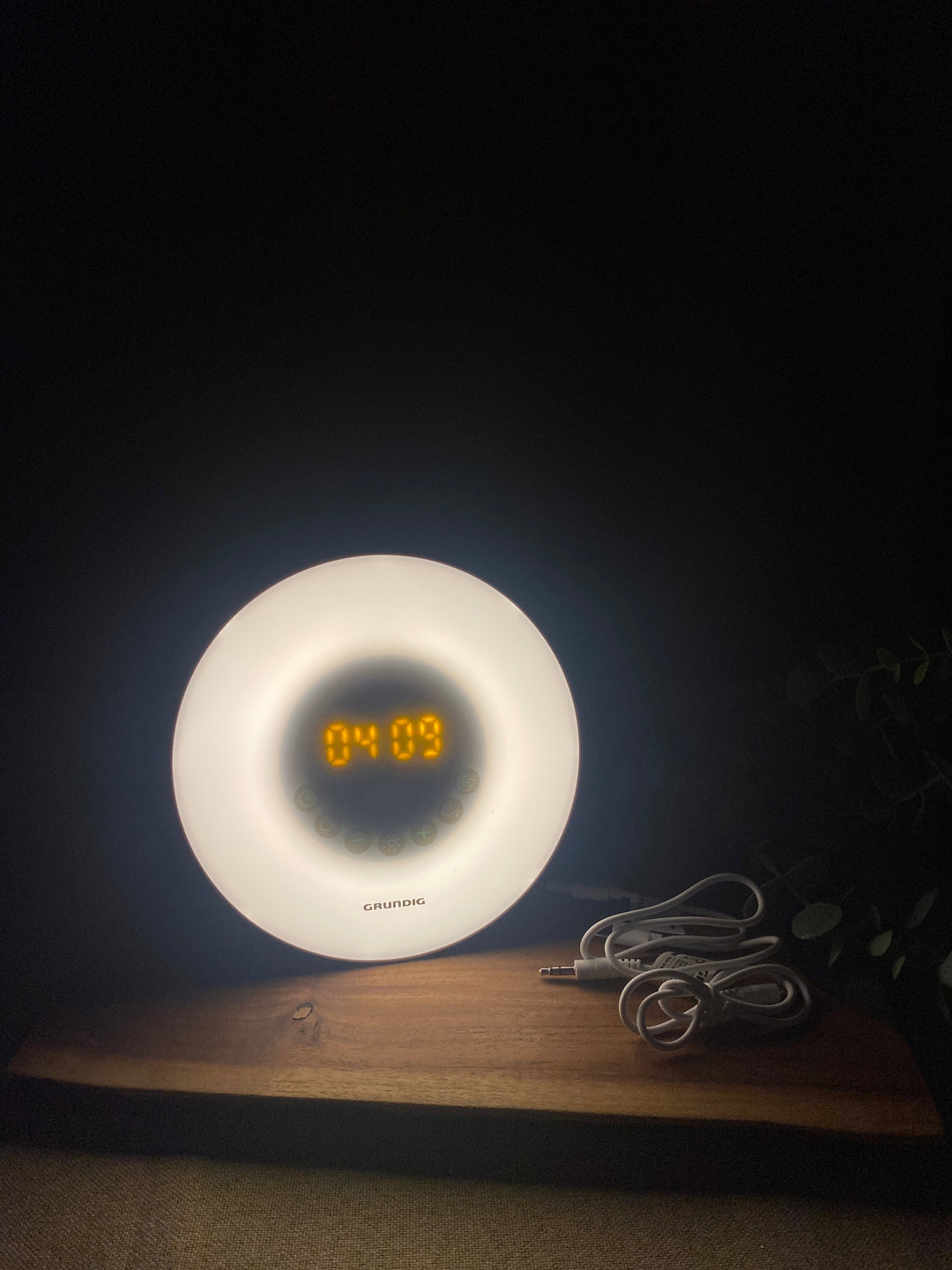 Grundig - Wecklicht mit FM-Radio