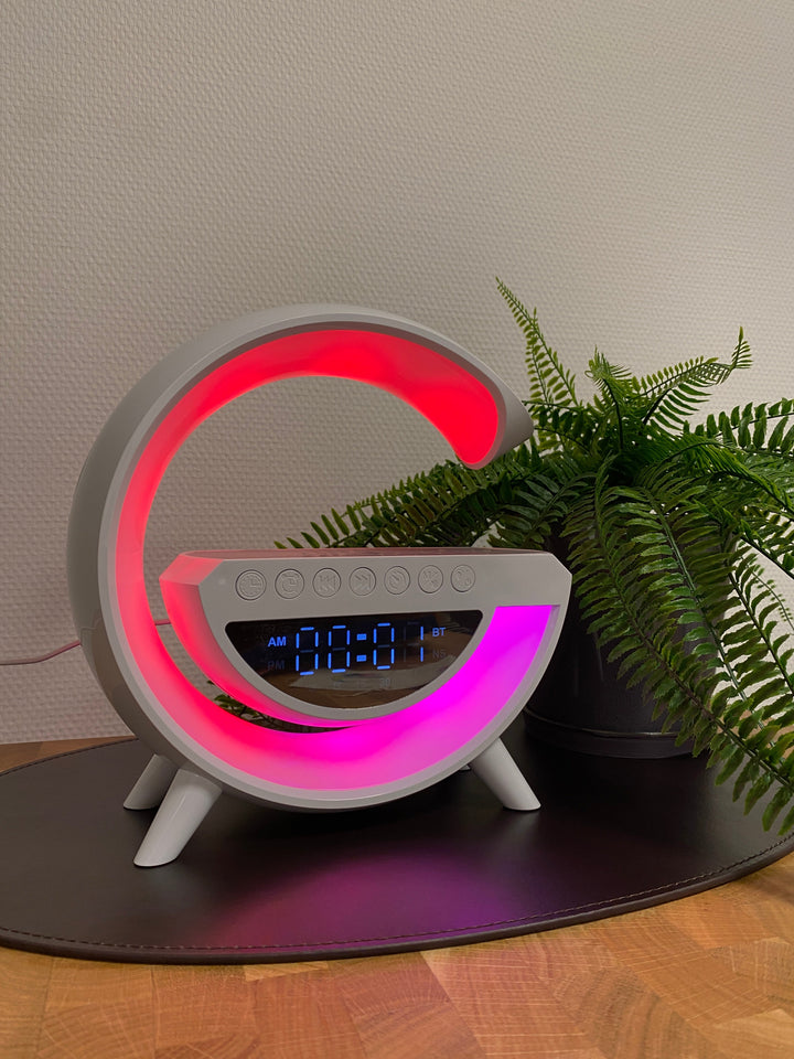 G-Lampe mit kabelloser Ladefunktion und Bluetooth-Lautsprecher, 24 x 23 x 8 cm