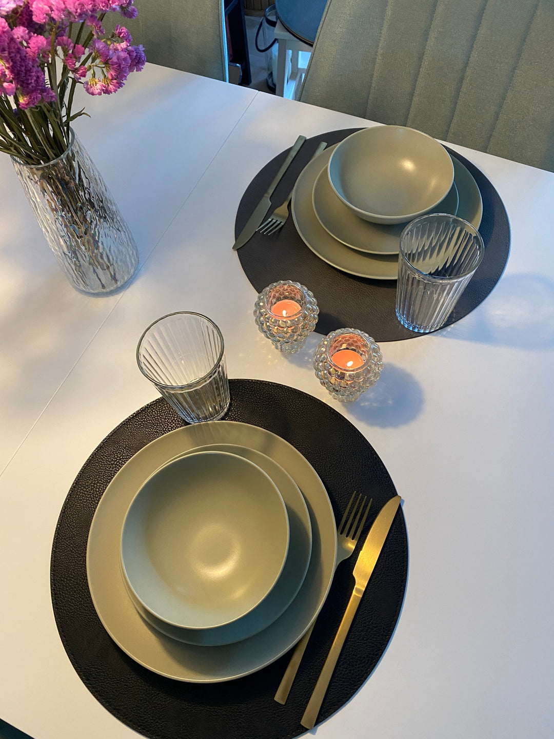 Wendbares Platzset - PU Ø38cm schwarz/grau