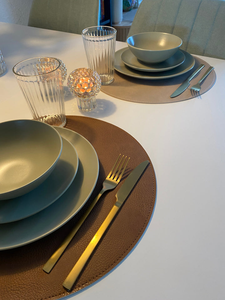 Wendbares Platzset – PU Ø38 cm Tabak/Sand