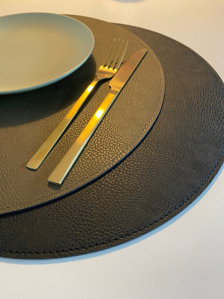 Wendbares Platzset - PU Ø38 cm schwarz/oliv