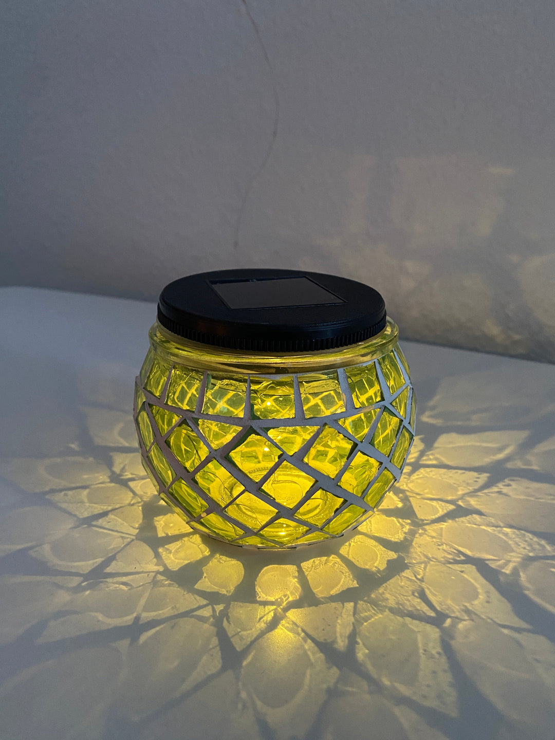 Solar-Tischleuchte Mosaik Ø10xH9 cm grün