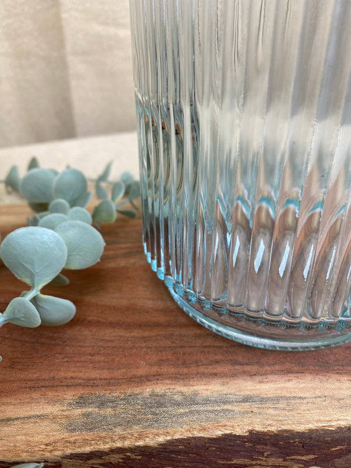 Flora-Vase – geriffeltes Glas, 12 x 25 cm – 3 verschiedene Farben