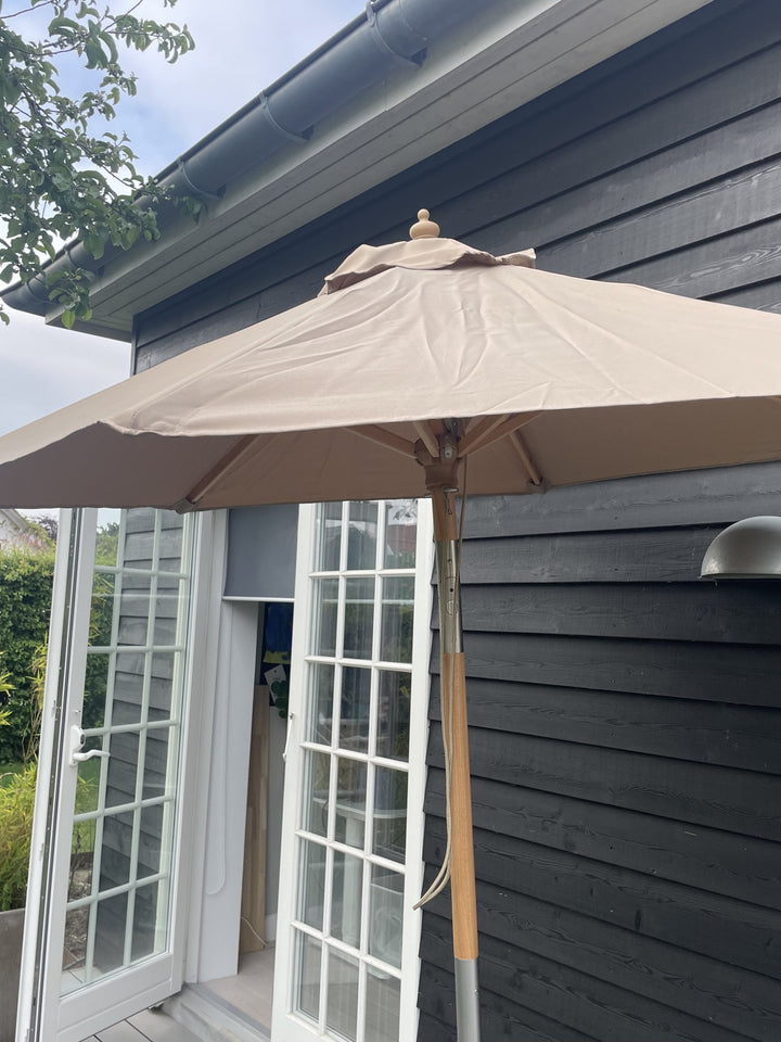 Venedig - Sonnenschirm Ø 1,8 m 2-teiliger Cappuccino Nr. 46