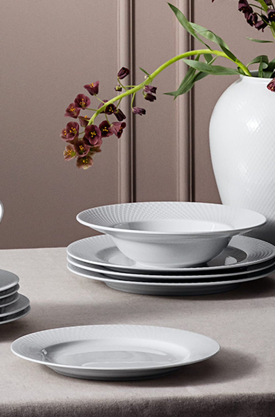 Lyngby Porzellan – Rhombe tiefer Teller, weiß, 23 cm