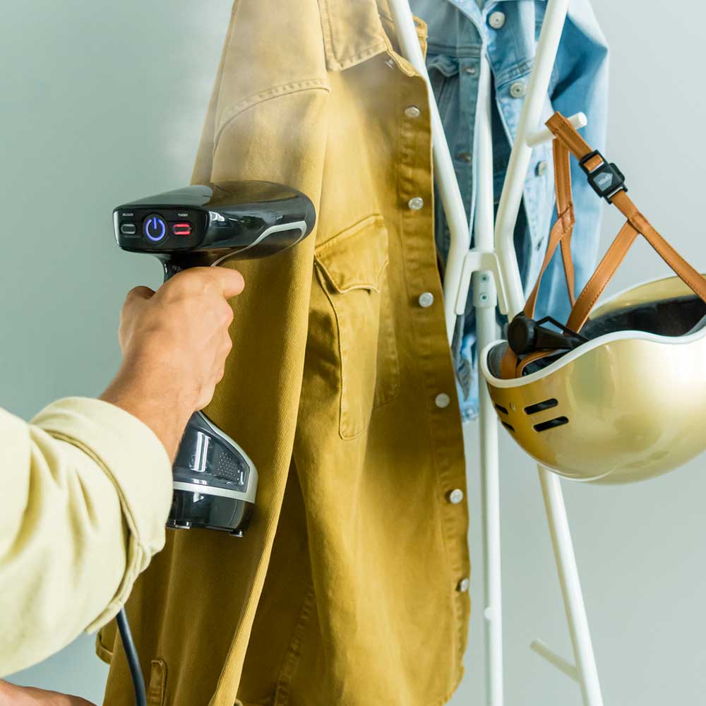 Tefal Access Steam Force Dampfglätter mit Flusenpad