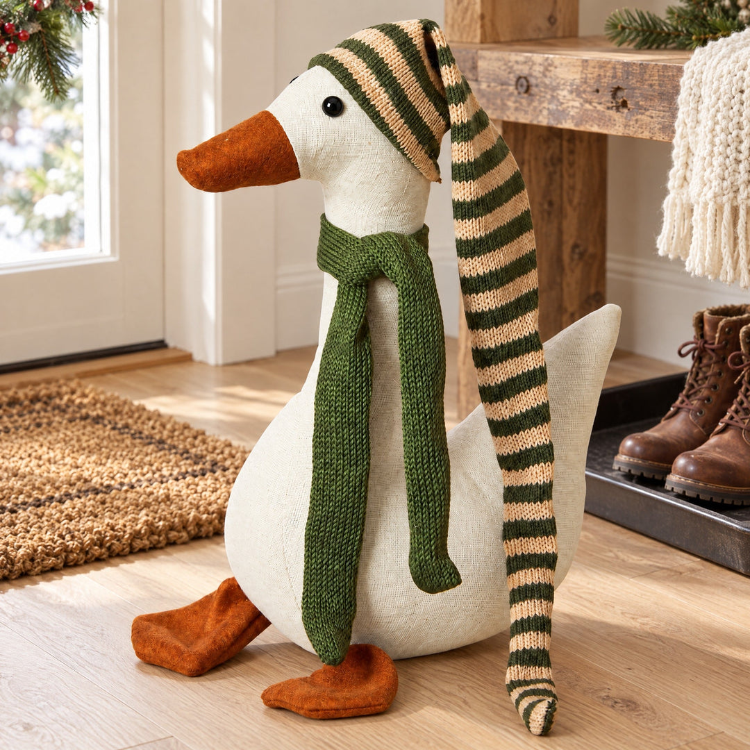 Weihnachtsente mit Mütze liegend 22x11x70 cm sand/grün