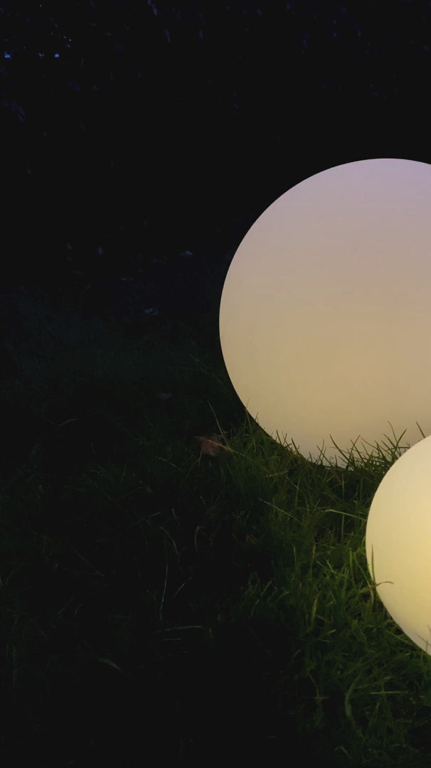 Solar-Leuchtkugeln 4 Stk. Ø30/25/20/15 - weiß