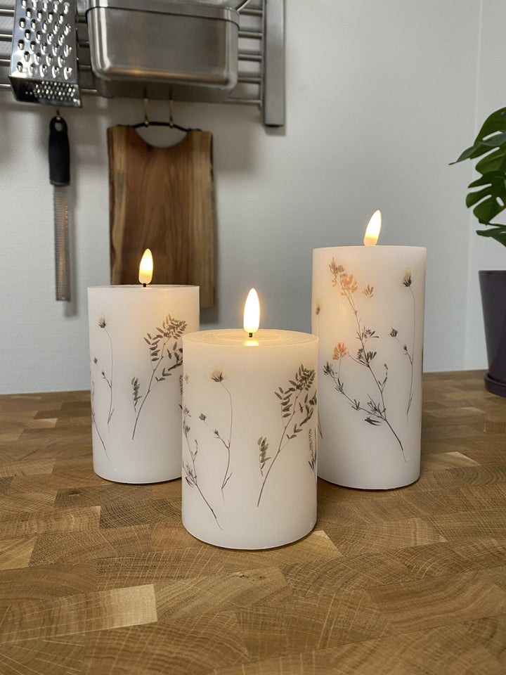 LED-Blockleuchte Blume S/3 - D7,5x10/12,5/15 cm Fernbedienung weiß