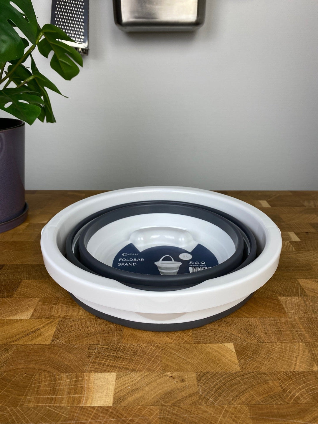 Conzept – Faltbarer Eimer 5 l Ø25 x 20,5 (5) cm